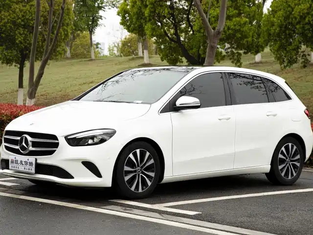 MERCEDES-BENZ B CLASS