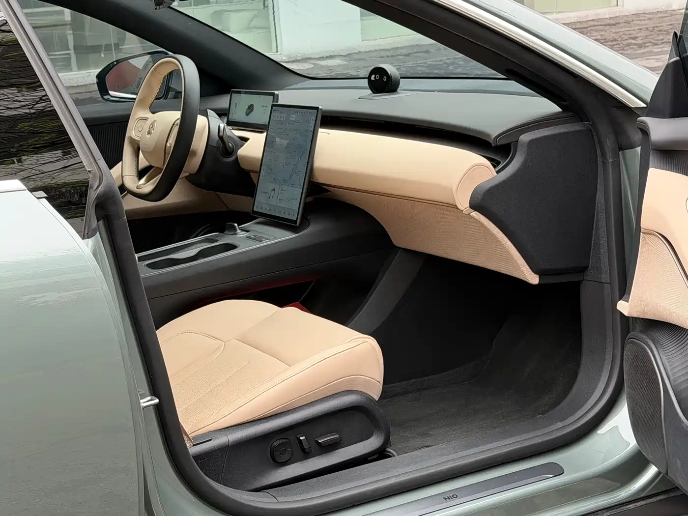 NIO NIO ET5T