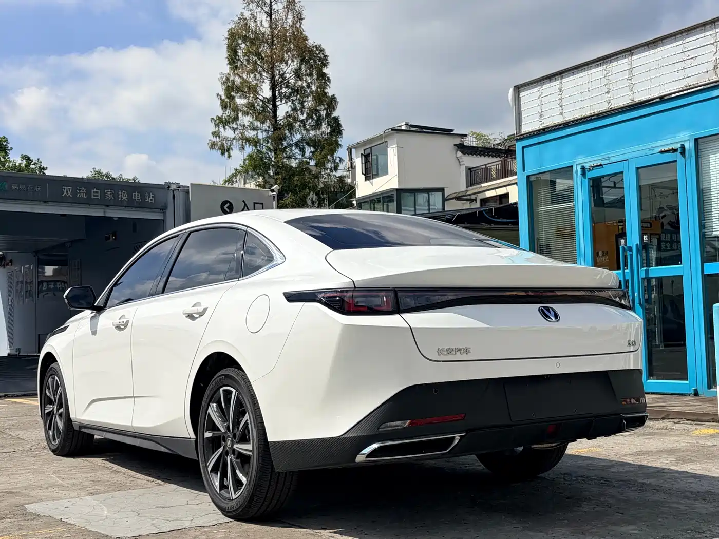 Changan Eado 2025 2025 Blue Whale 1.5T 500Bar Premium
