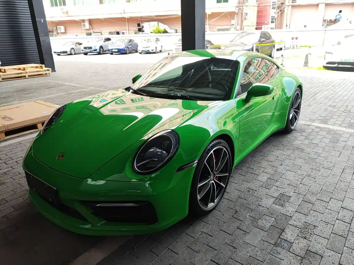 Porsche 911 2022 Carrera 4S 3.0T