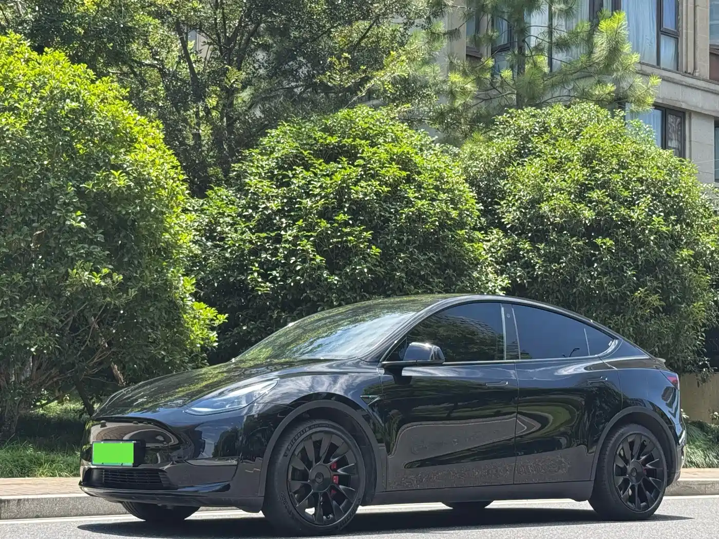 Tesla Model Y 2022 Facelift Long Range All-Wheel Drive Version