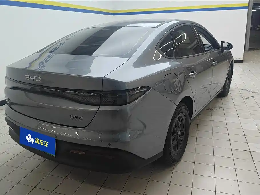 BYD Hai Bao 05 DM-i 2025 DM-i Smart Drive Edition 55KM Luxury фото 3