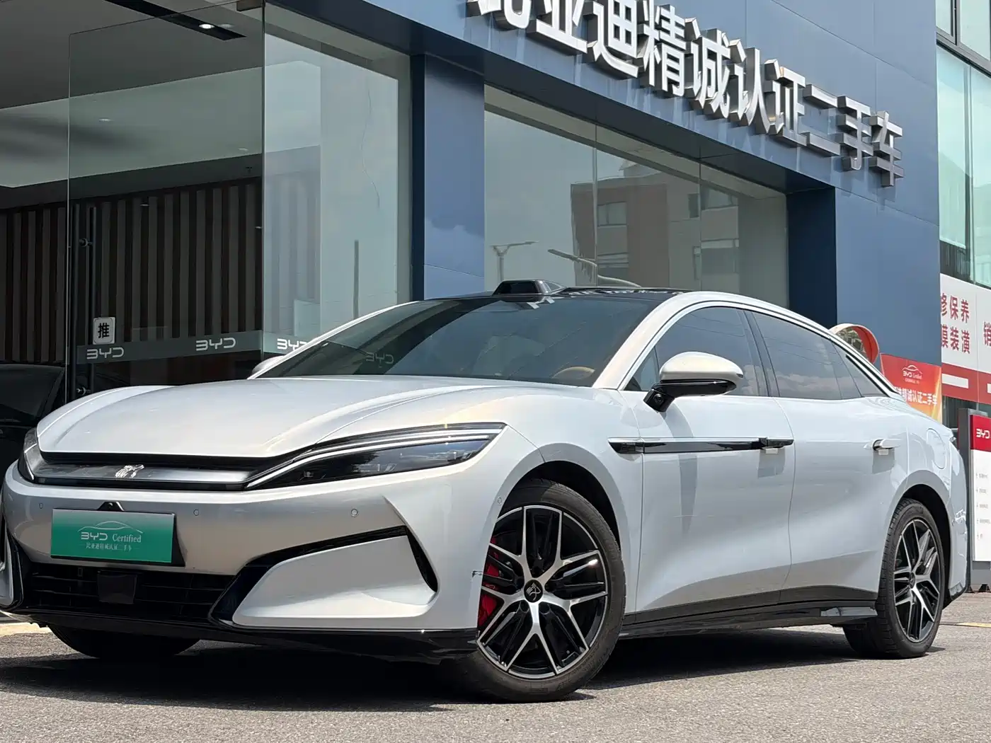 BYD Han L 2025