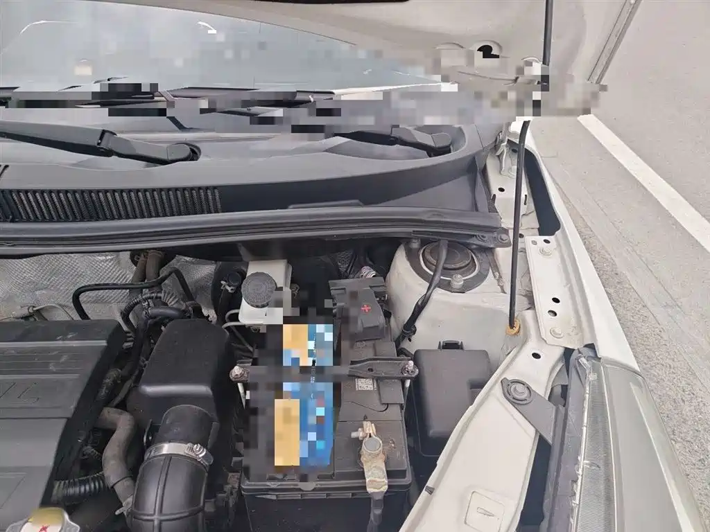 Haval H1 2017 Red Label 1.5L AMT Luxury фото 22