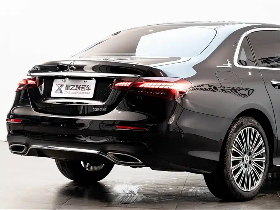Mercedes-Benz E-Class 2022 E 300 L Sport Luxury фото 6