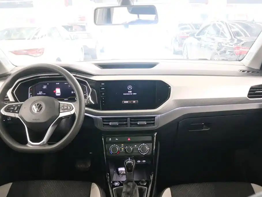 Volkswagen Tanying 2024 2023 Model 200TSI DSG Joy Smart Connect Edition