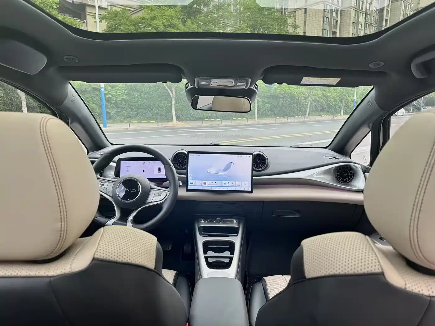 BYD Dolphin 2025 Smart Drive Edition 410km Fashion Version фото 15