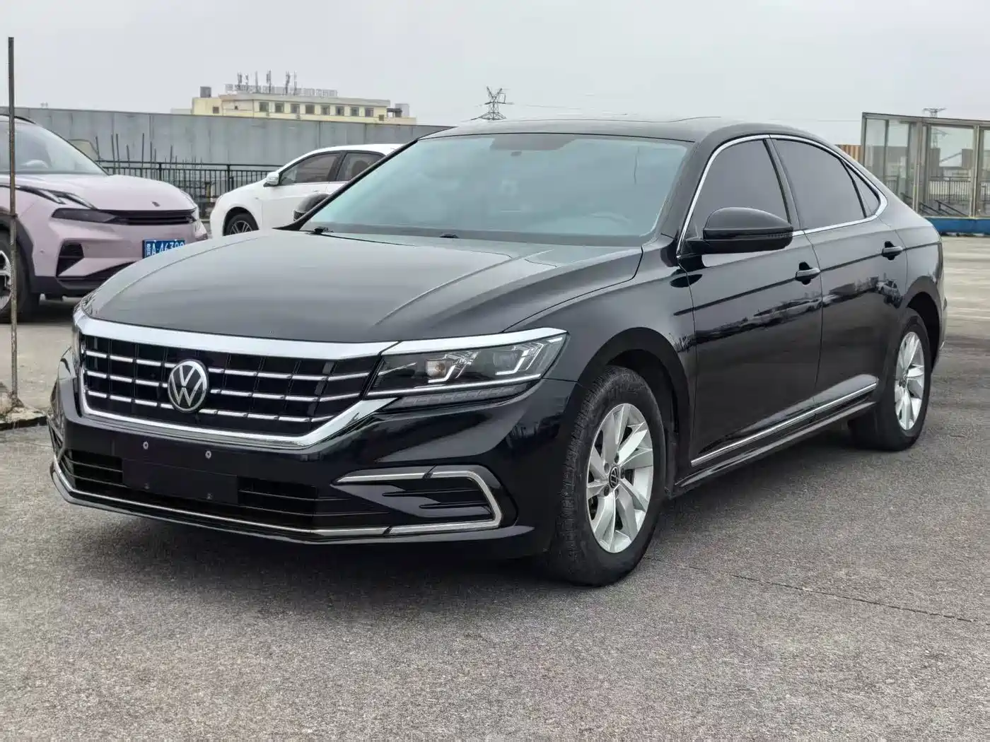 Volkswagen Passat 2022 280TSI Business Edition фото 3