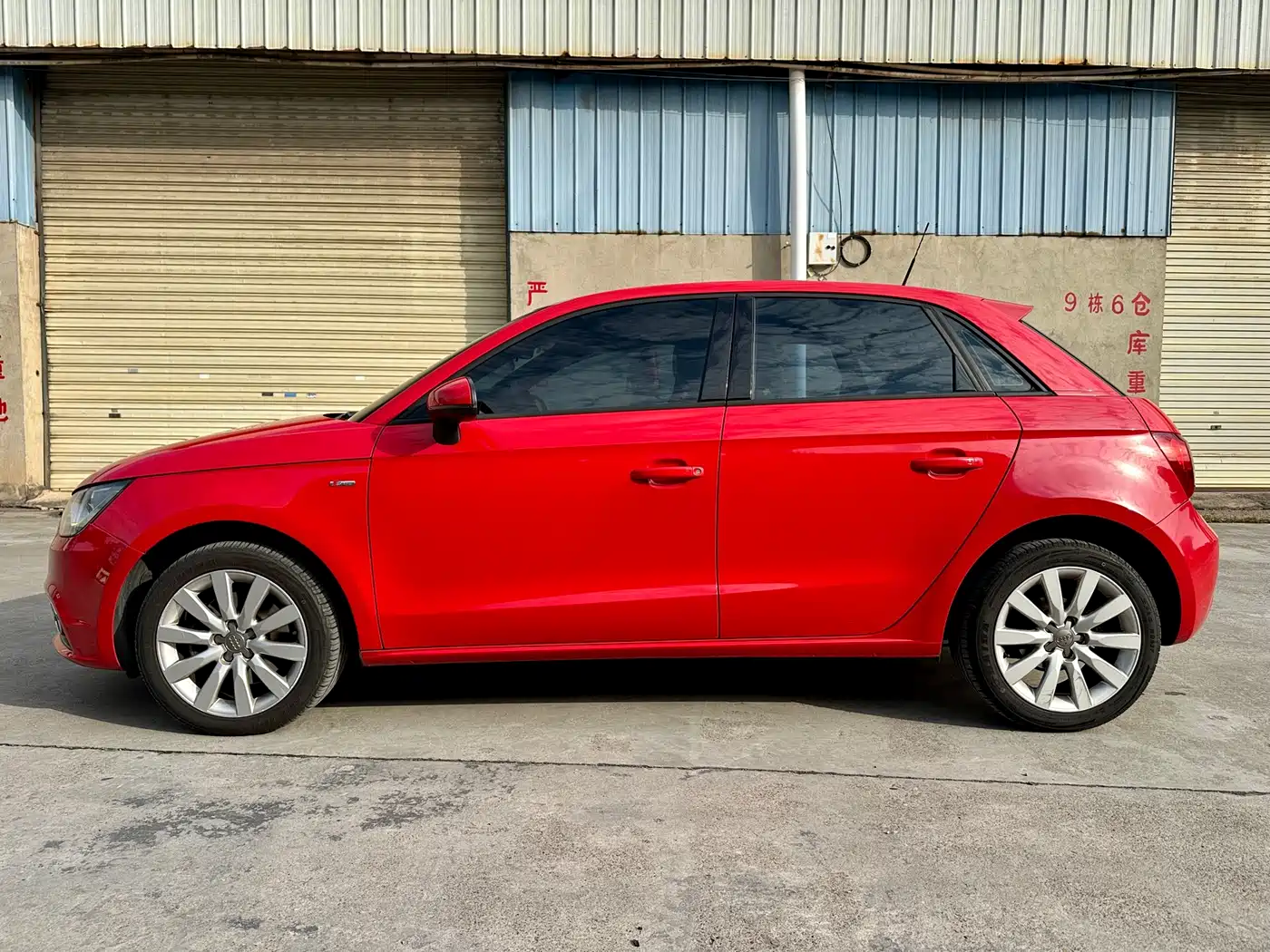 Audi A1 2014 30 TFSI Sportback Comfort фото 4