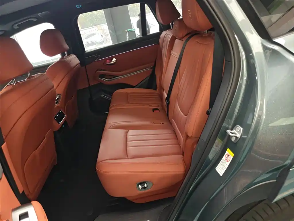 BYD Tang L 2025 DM 175KM Drone Player Edition фото 14
