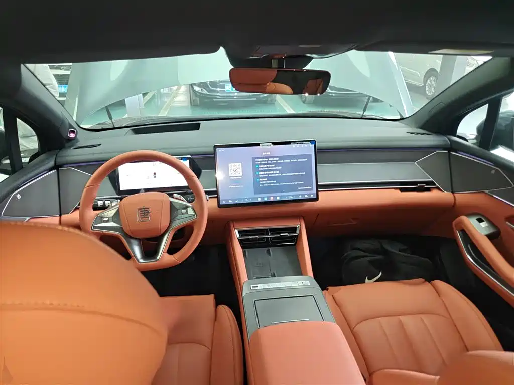 BYD Tang L 2025 DM 175KM Drone Player Edition фото 12