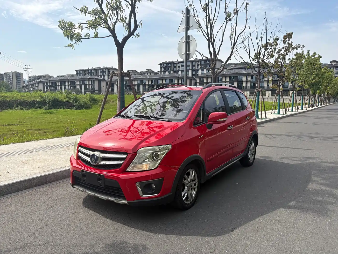 Changan CX20 2015 2014 1.4L IMT Sunroof Navigation China IV