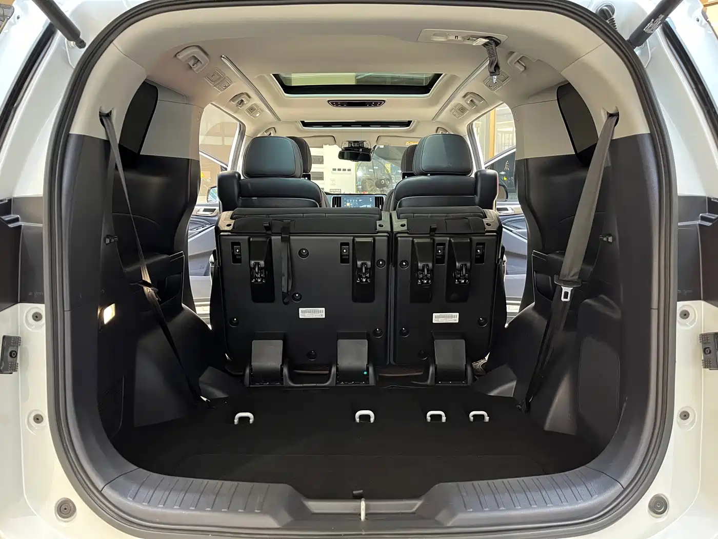GAC Trumpchi Trumpchi M8 2023 Leading Series 390T Flagship Edition фото 24