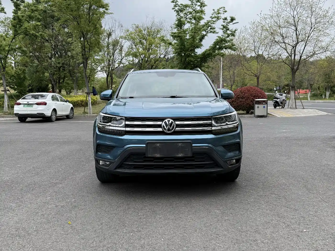 Volkswagen Tharu 2019 280TSI FWD Luxury Edition China VI фото 3