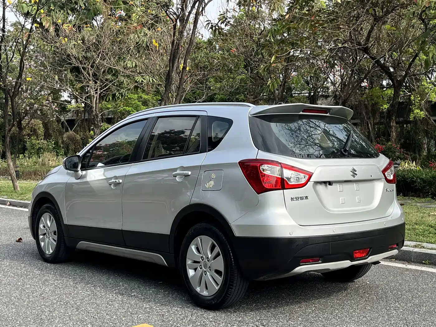 Suzuki SX4 S-Cross 2016 2014 1.6L CVT 2WD Elite