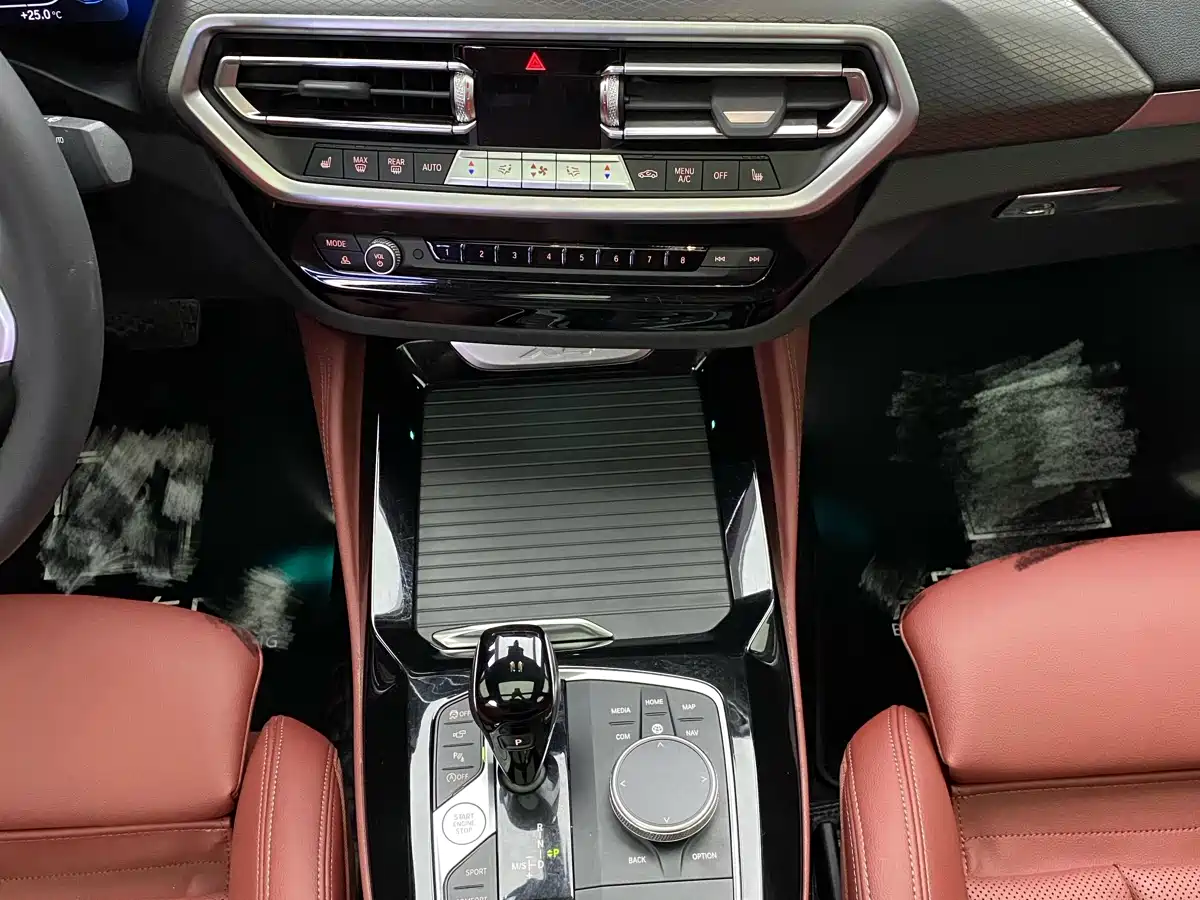 BMW X4 2022 xDrive 30i M Sport Blackout Package фото 9
