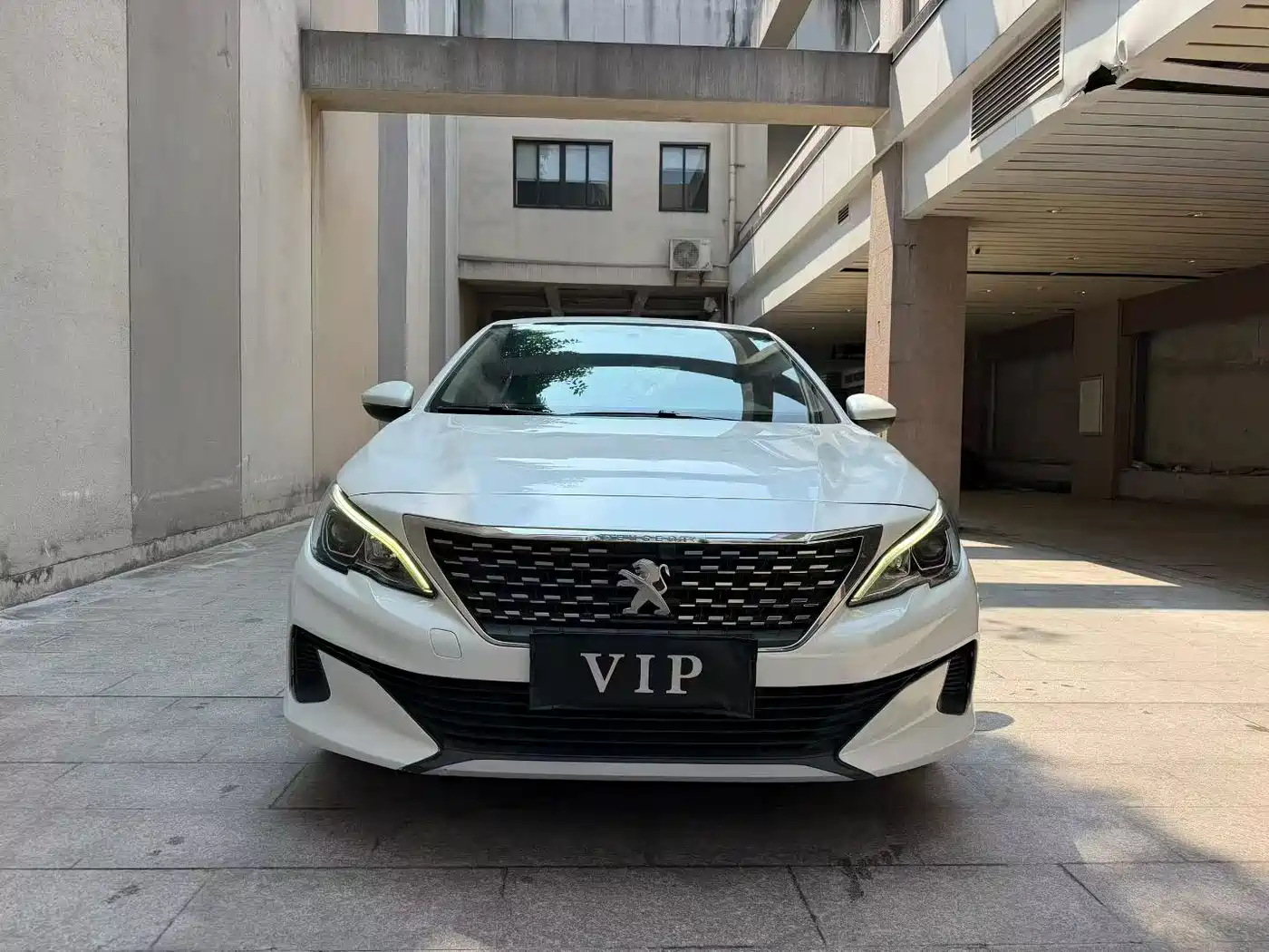 Peugeot 408 2019 350THP Automatic Luxury Edition China V фото 2