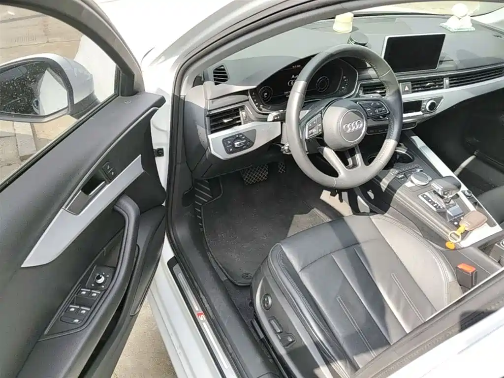 Audi A4L 2019 40 TFSI Fashion (China V) фото 16