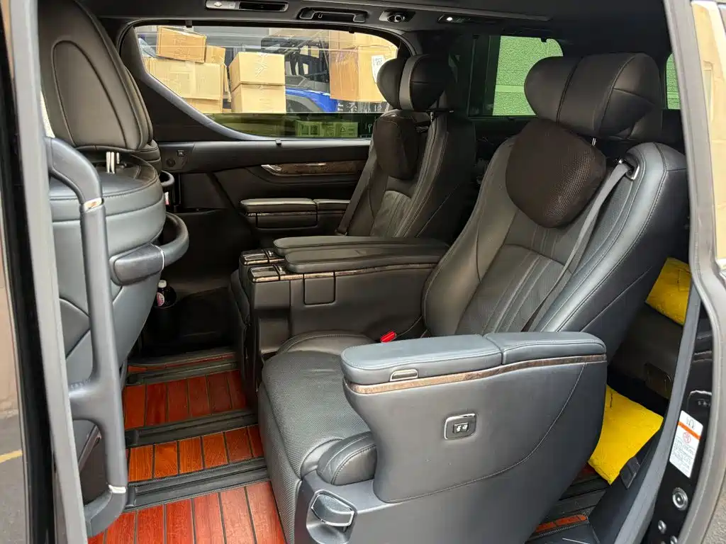 Toyota Vellfire 2019 2019 Hybrid 2.5L HV Premium Edition