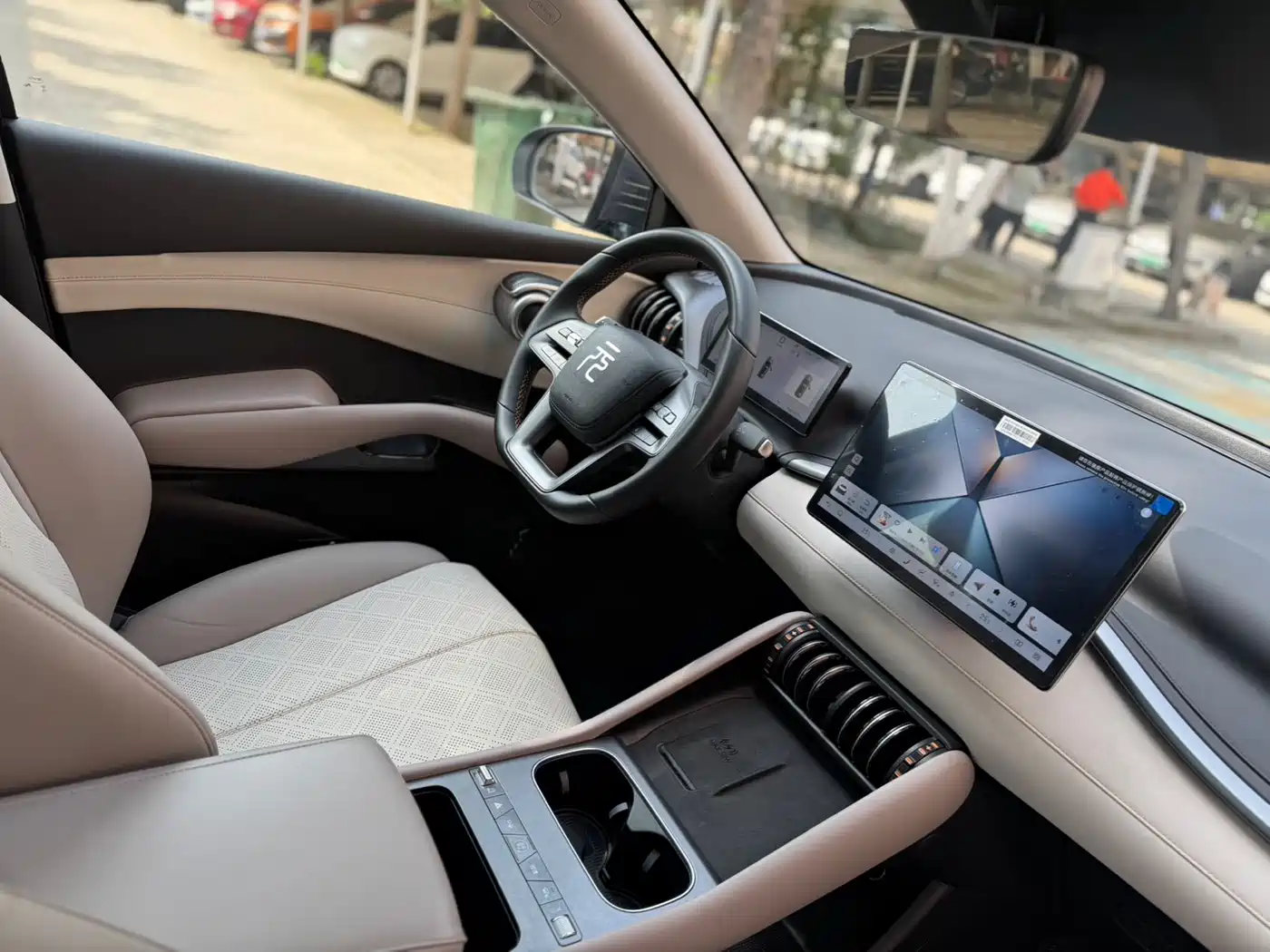 BYD Yuan PLUS 2025 Smart Drive 510KM Surpass Edition фото 11