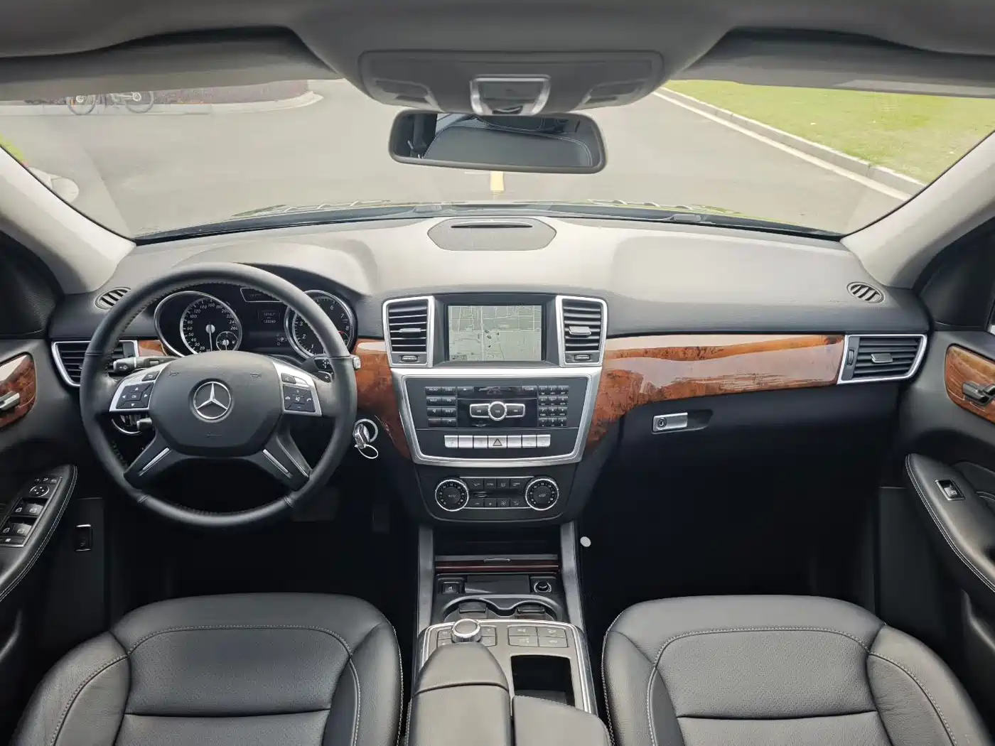 Mercedes-Benz M-Class 2014 ML 400 4MATIC Dynamic фото 4