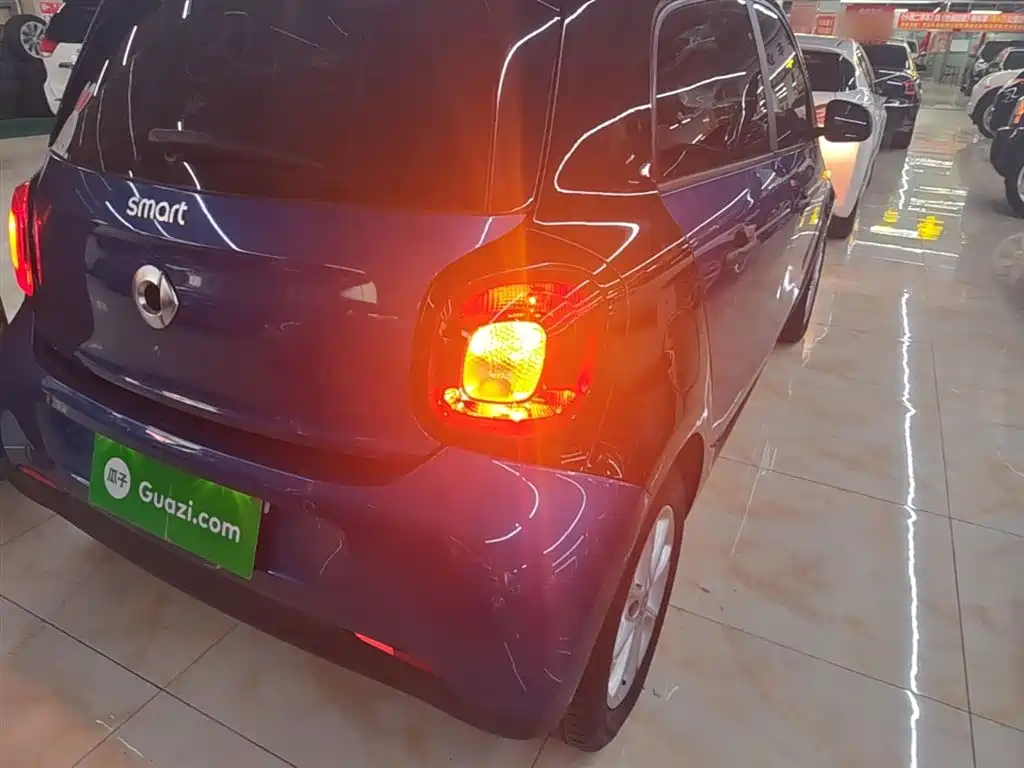 smart forfour 2016 2016 1.0L 52kW Agile Edition