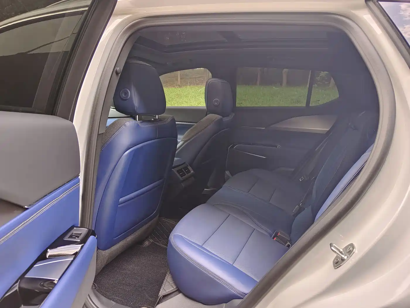 Cadillac GT4 2026 2023 25T Luxury Edition