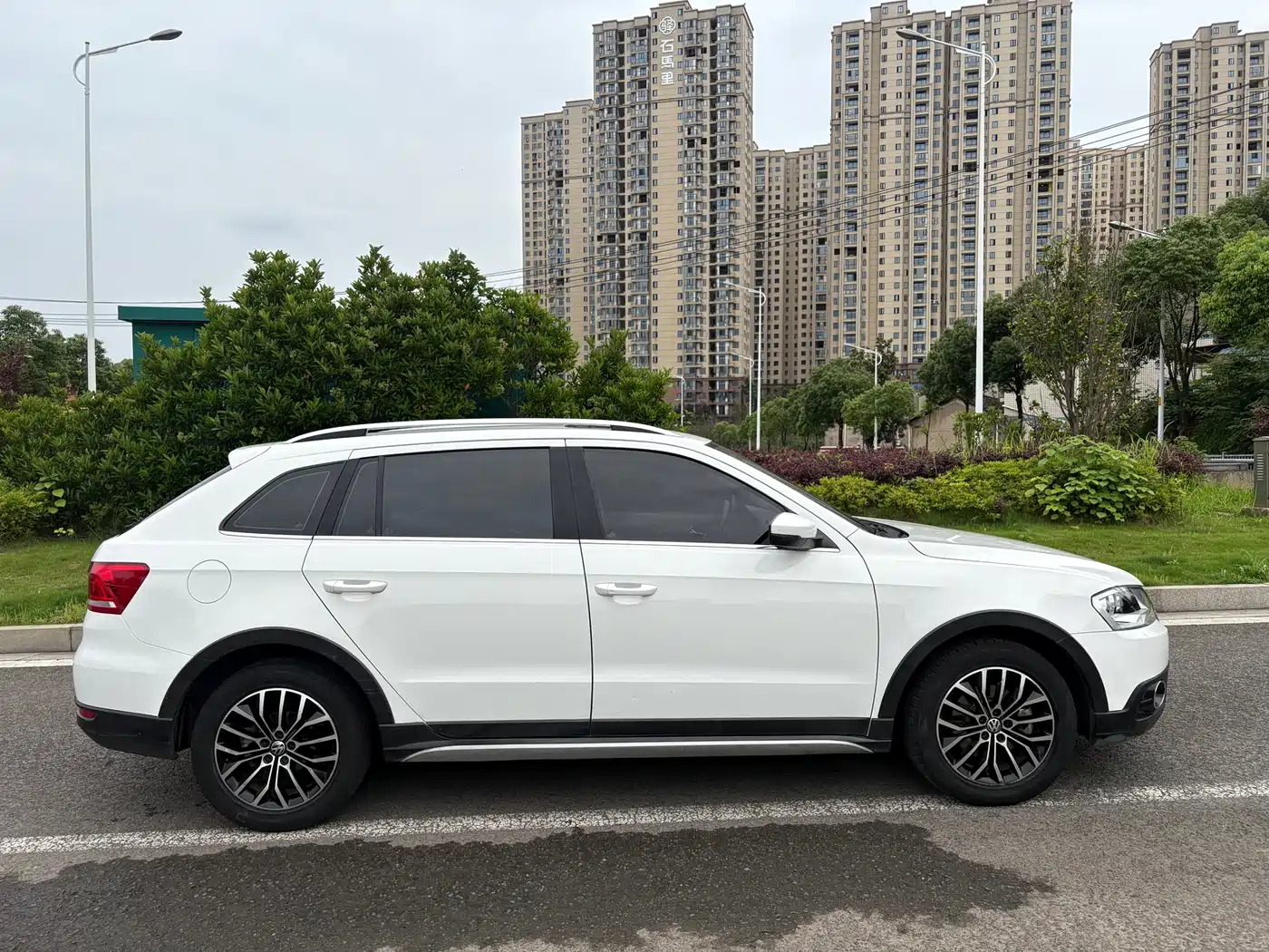 Volkswagen Gran Lavida 2014 1.6L Auto фото 6