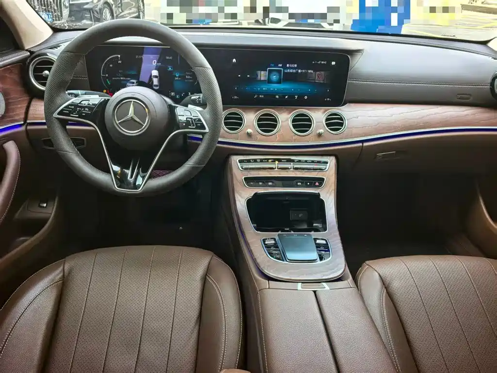  E CLASS