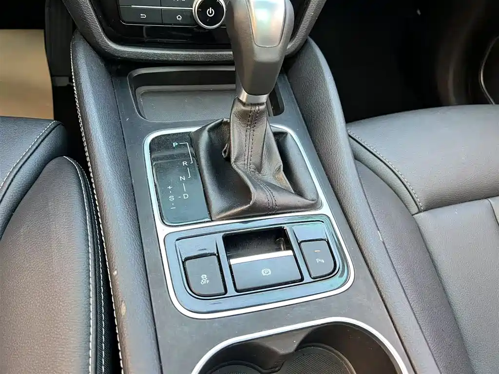 BYD Song MAX 2017 1.5T Auto Smart Elite 7-Seater фото 14