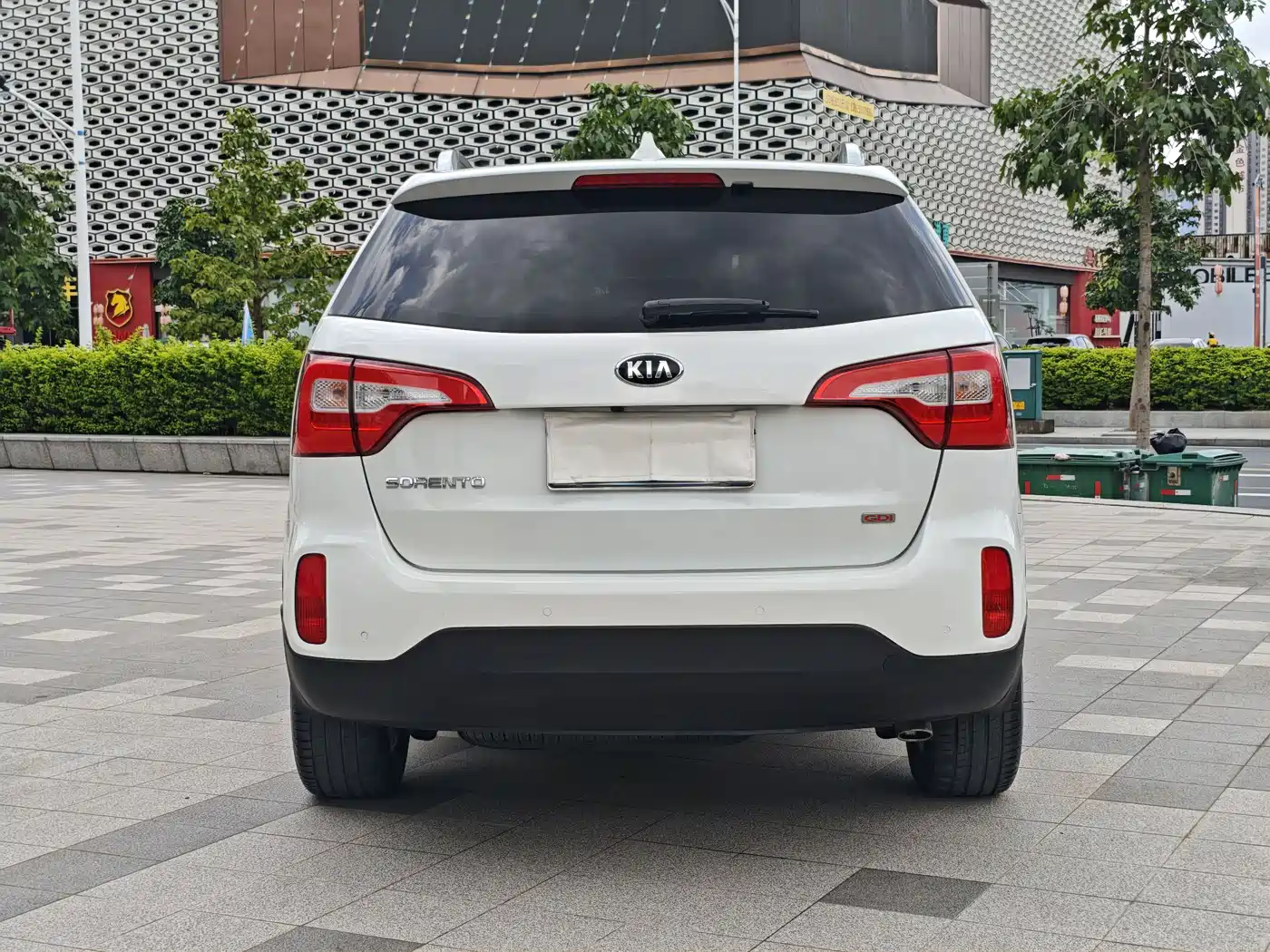 Photo 3 - Kia Sorento