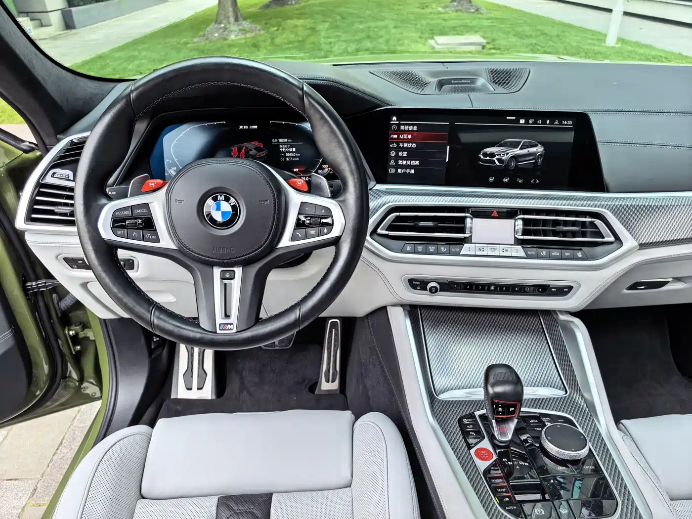 BMW X6 M 2022 X6 M фото 16