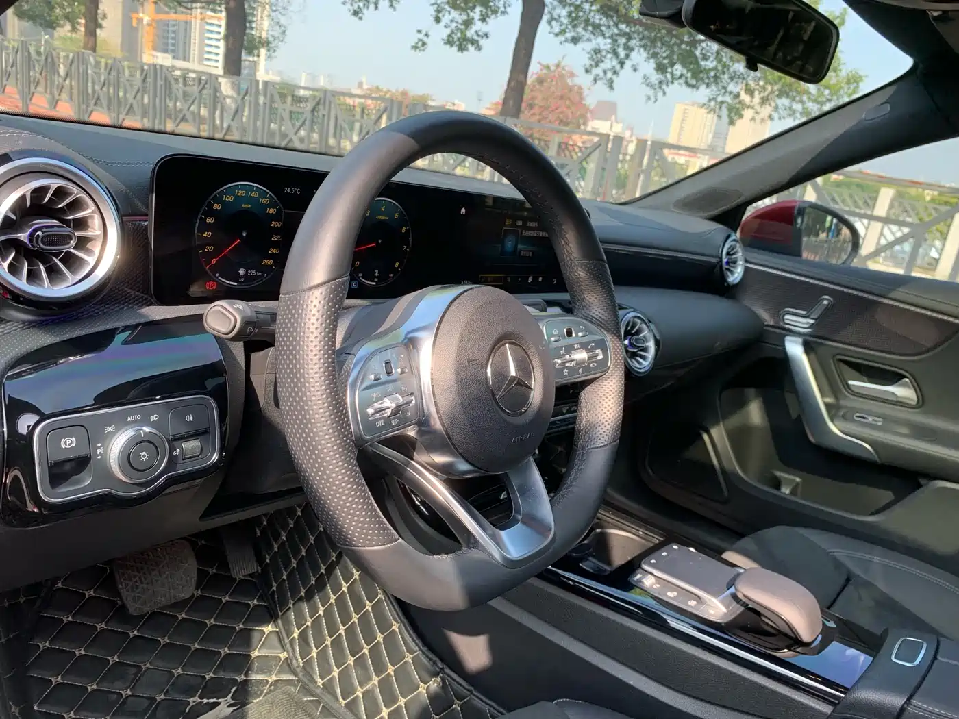 MERCEDES-BENZ CLASS A