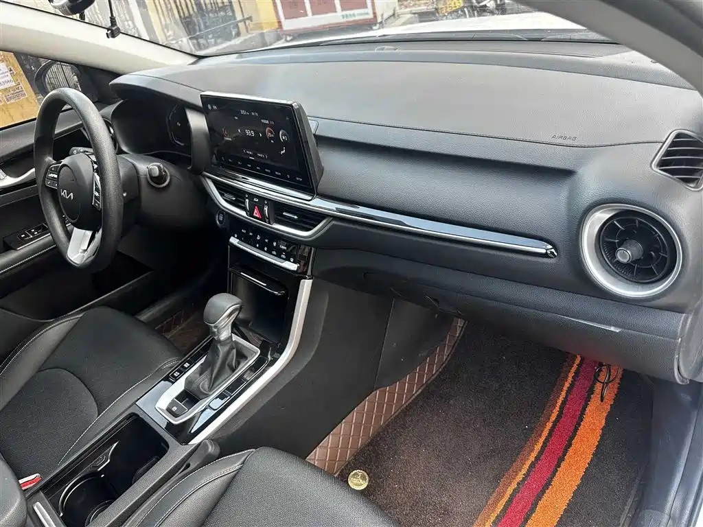 Kia K3 2021 Facelift 1.5L CVT Fashion Edition фото 12