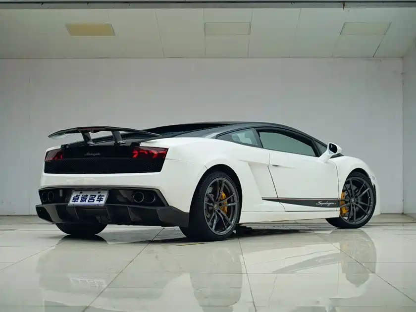 Lamborghini Gallardo 2013 2011 Lamborghini Gallardo LP 560-4 Bicolore