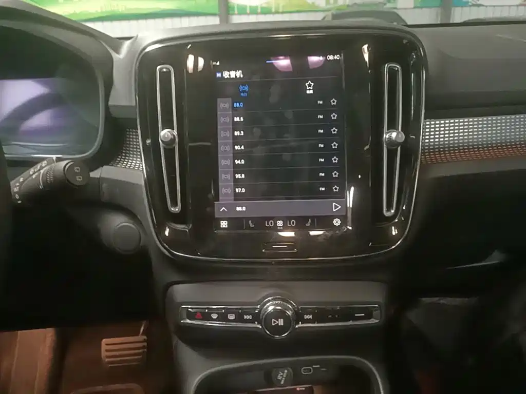 Volvo XC40 New Energy 2021 2021 P8 EV AWD Elegant Sport