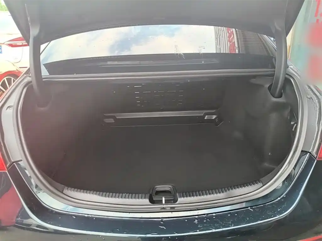 Mercedes-Benz C-Class 2024 Facelift III C 260 L Sport фото 19
