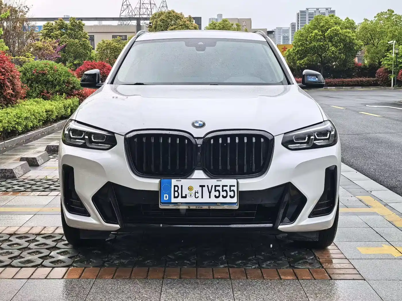 BMW X3 2022 xDrive30i Leading M Night Package фото 2