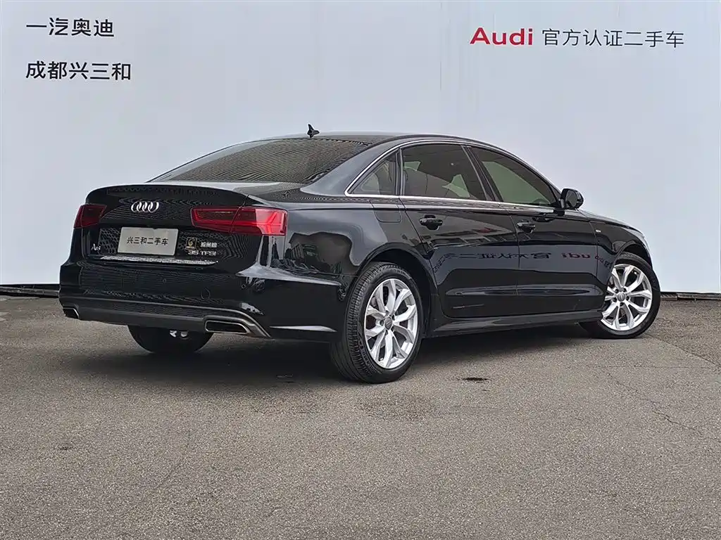Audi A6L 2018 30th Anniversary 35 TFSI Fashion фото 4