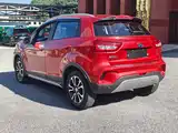 Фото 9 - Geely Vision X3