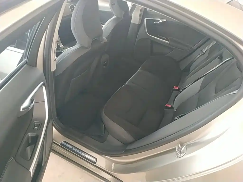 Volvo S60 2014 2014 S60L 2.0T Smart Advance