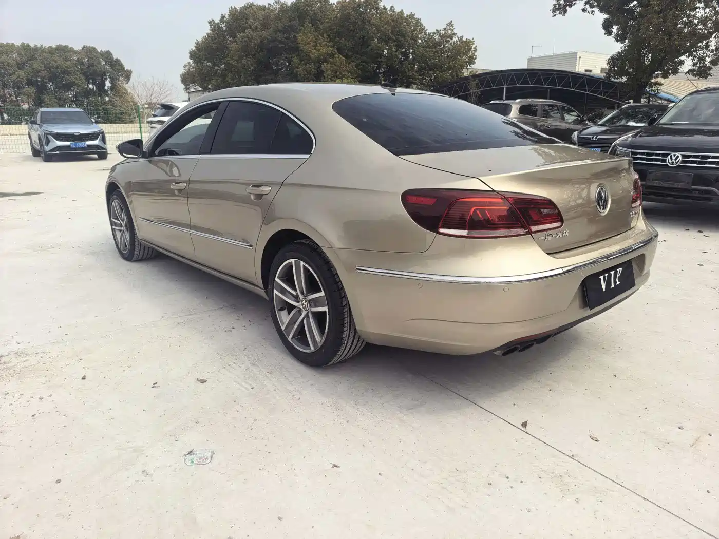 Volkswagen FAW-Volkswagen CC 2013 1.8TSI Premium фото 7