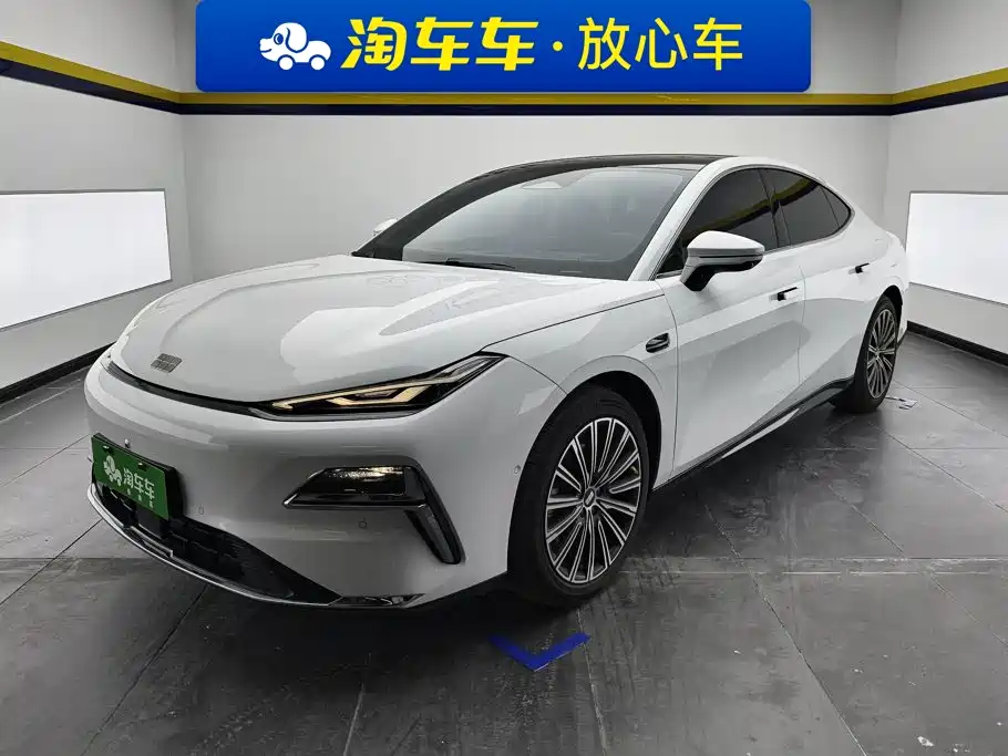 Geely Galaxy Galaxy Xingyao 8 2025