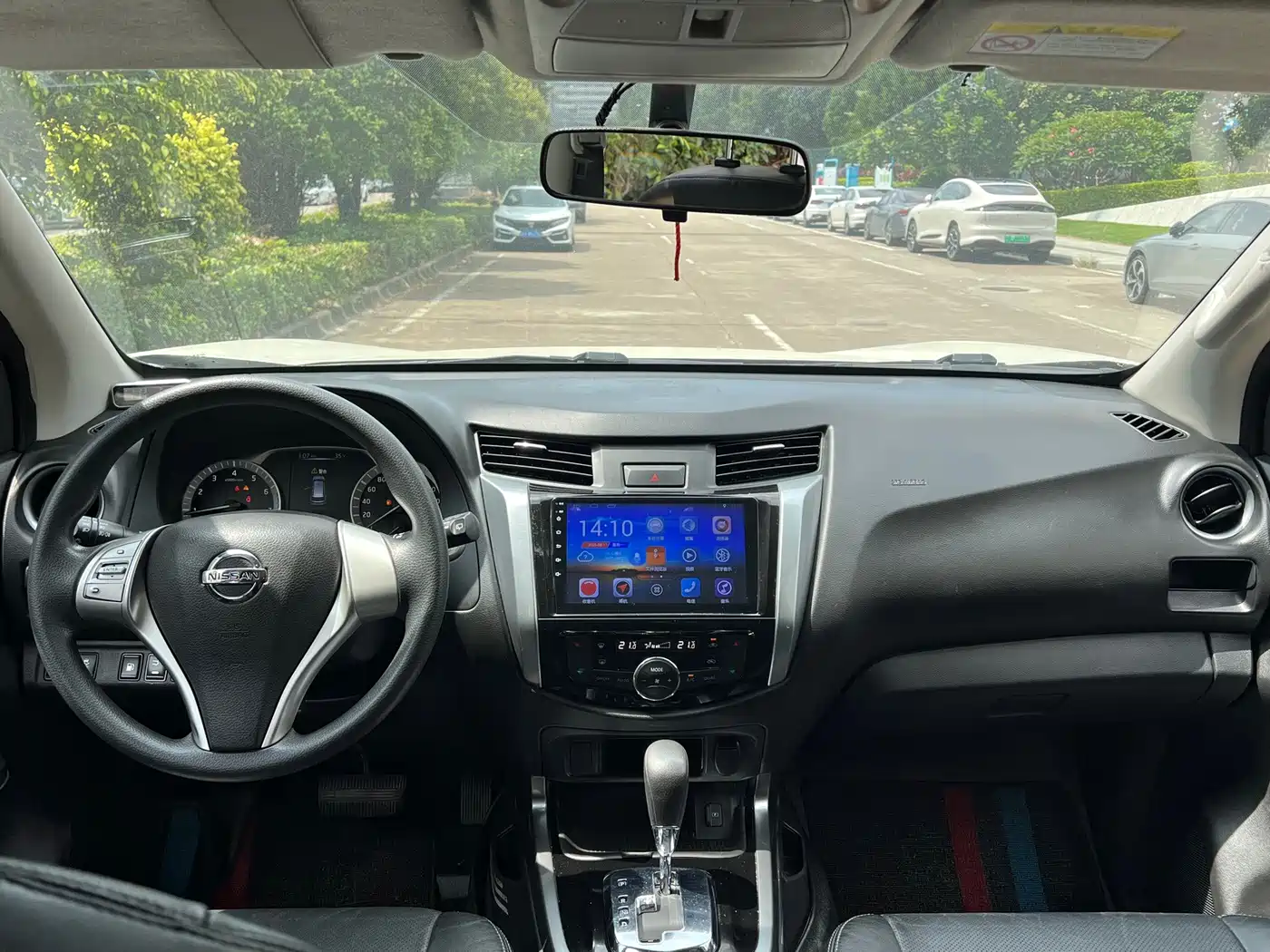 Nissan Terra 2019 2018 2.5L Automatic 2WD Luxury Edition