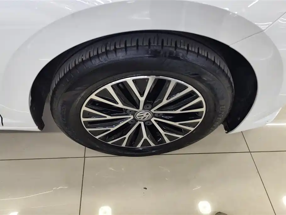 Volkswagen Sagitar 2021 280TSI DSG Comfort Smart Connect Edition фото 6