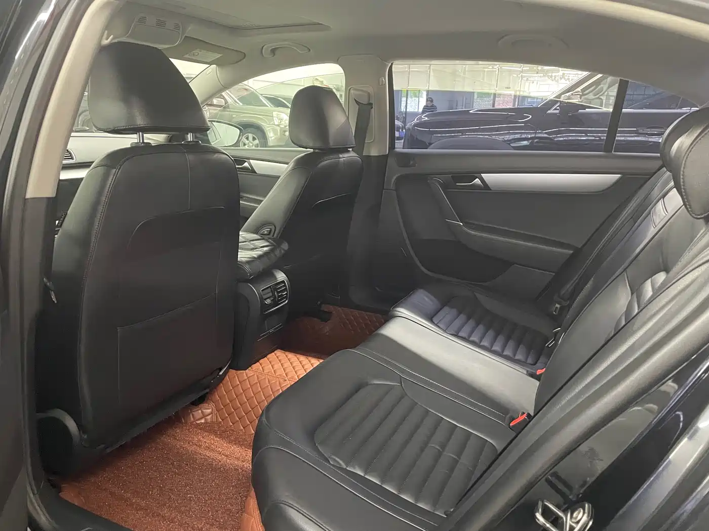 Volkswagen Magotan 2015 1.8TSI Leading фото 6