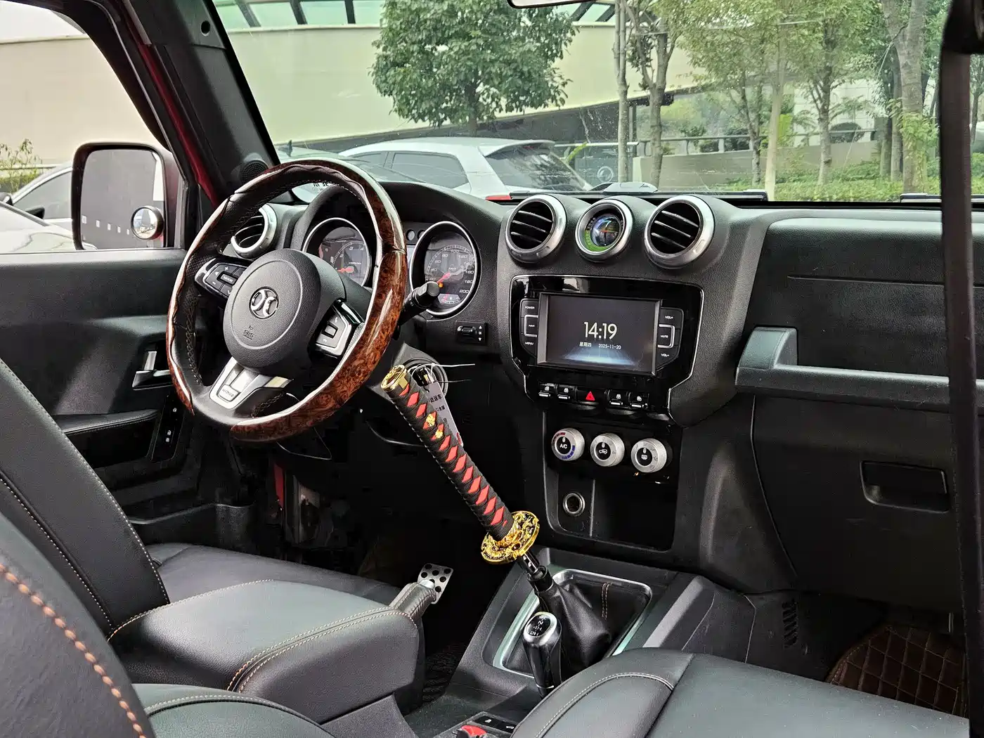 BAIC ORV Beijing Offroad BJ40 2016 Model 40L 2.0T Manual 4WD Premium фото 12