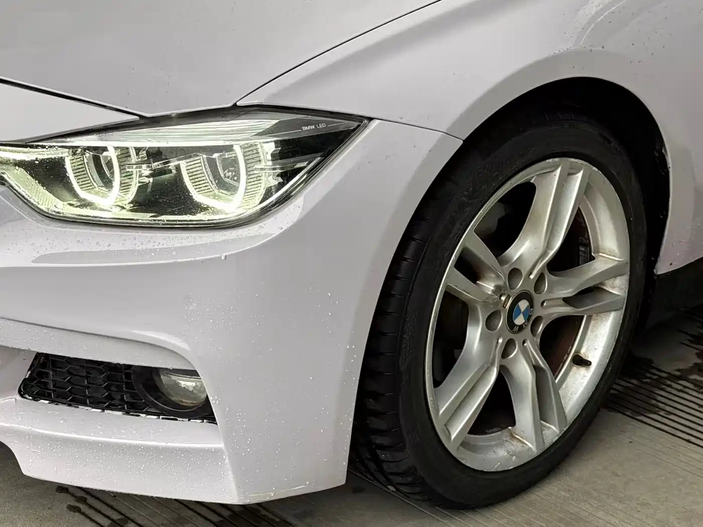 BMW 3 Series 2017 320Li M Sport фото 9