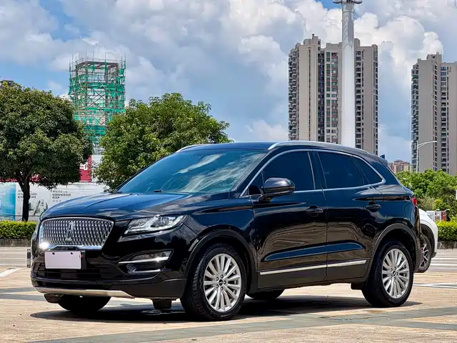 Lincoln Lincoln MKC 2019 2.0T 2WD Noble Enjoyment Edition China V