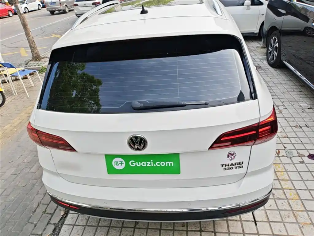 Volkswagen Tharu 2020 330TSI 4WD Luxury Edition China VI фото 6